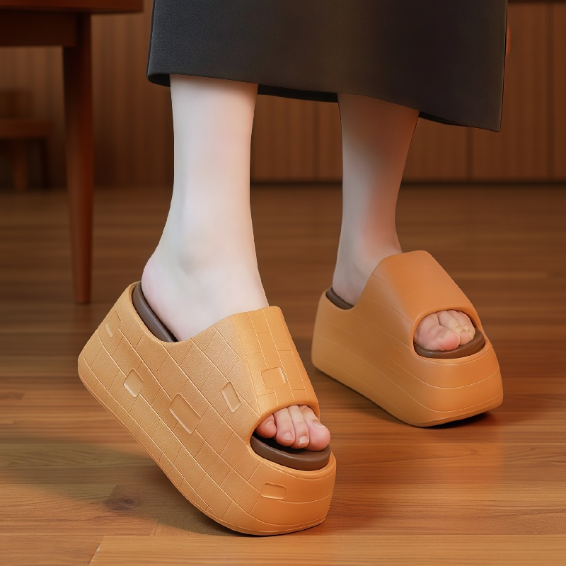 Platform Sneakers Chunky - Sandal Selop Platform Tebal Terbaru 2026