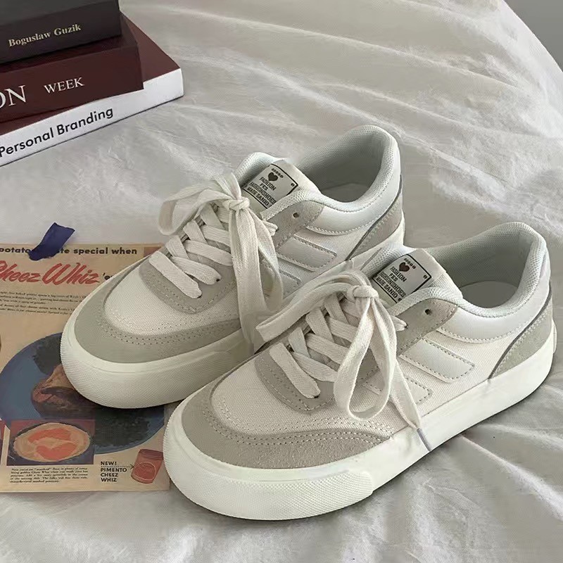 Women Shoes Hong Kong - Sepatu kanvas sol tebal untuk wanita,