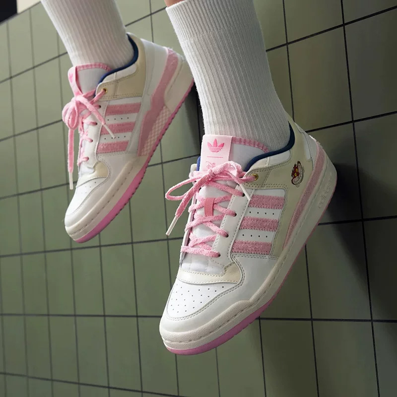 Sepatu wanita kolaborasi Adida - Women Shoes Hong Kong ulasan dan harga